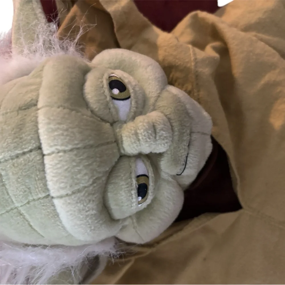 Yoda Plush Backpack Disney Parks - Picture 2 of 4